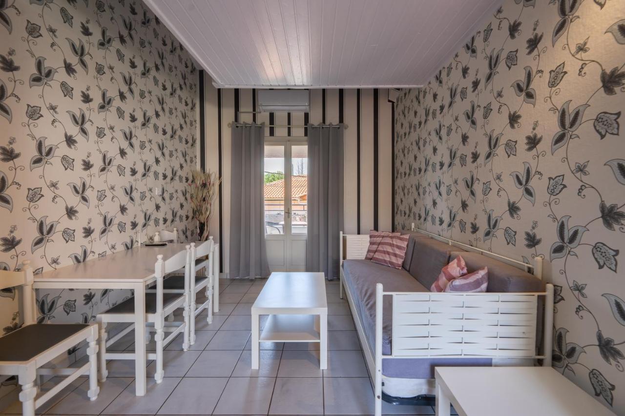 Potamaki Studios & Apartments Stoúpa Eksteriør bilde